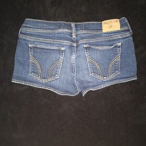 Women’s Hollister Jean Shorts Size 3